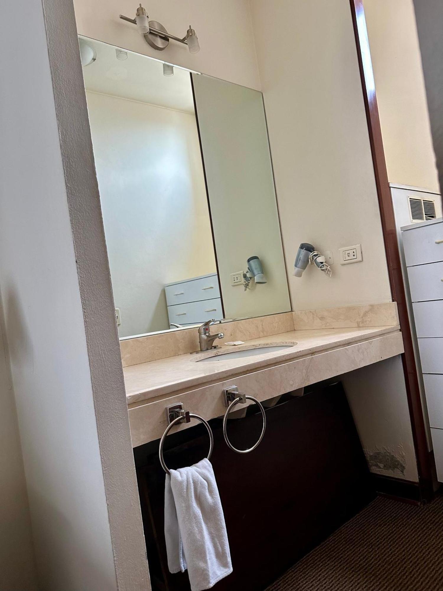 Duplex Vintage En El Corazon De Miraflores リマ エクステリア 写真