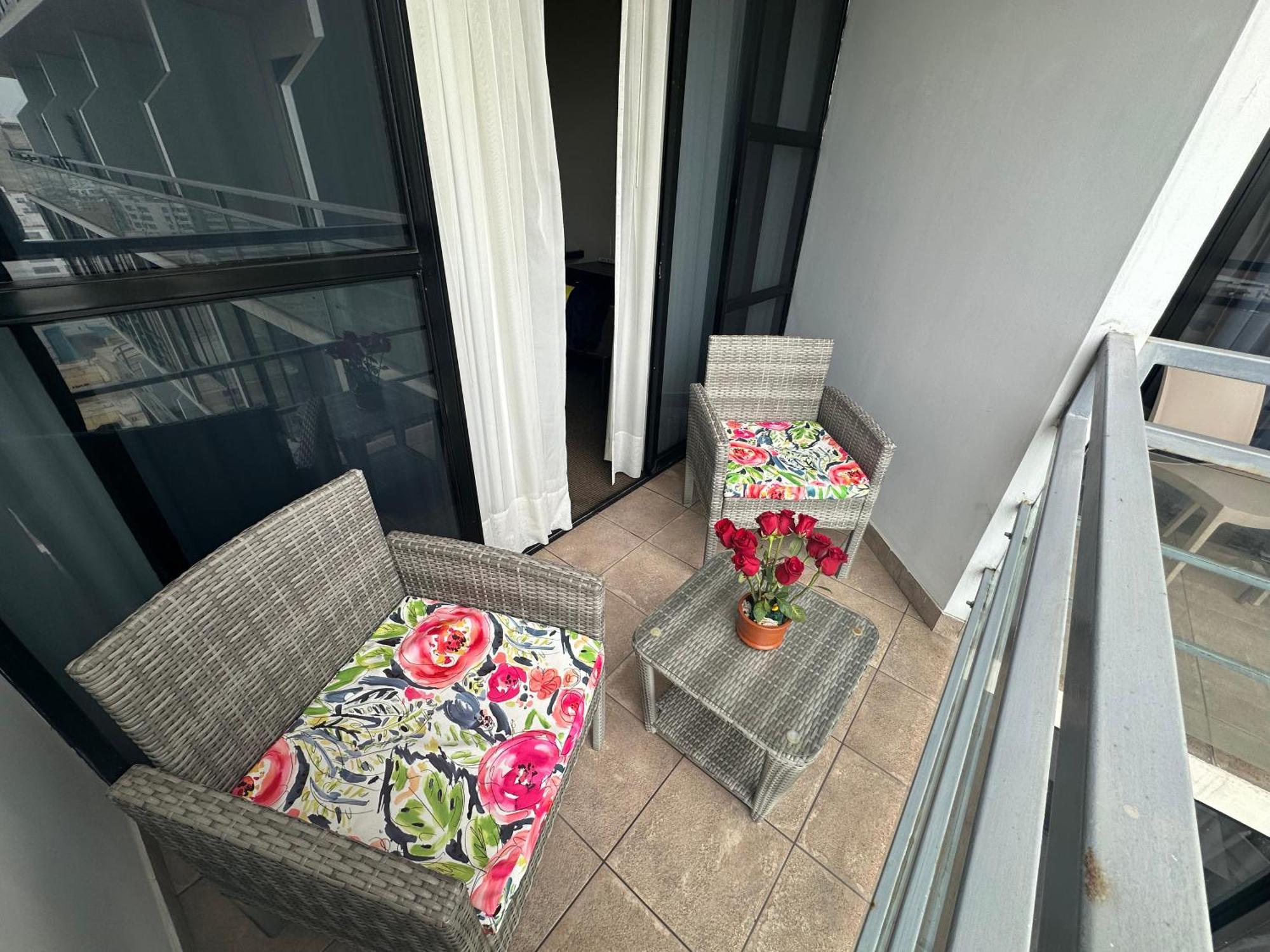 Duplex Vintage En El Corazon De Miraflores リマ エクステリア 写真